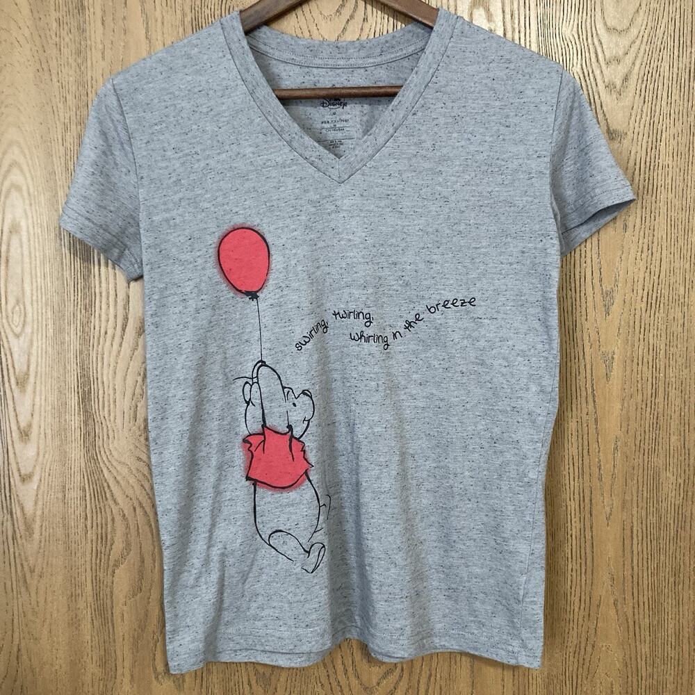 Disney Winnie The Pooh Swirling Twirling Whirling Women's Gray V-Neck T-Shirt XS